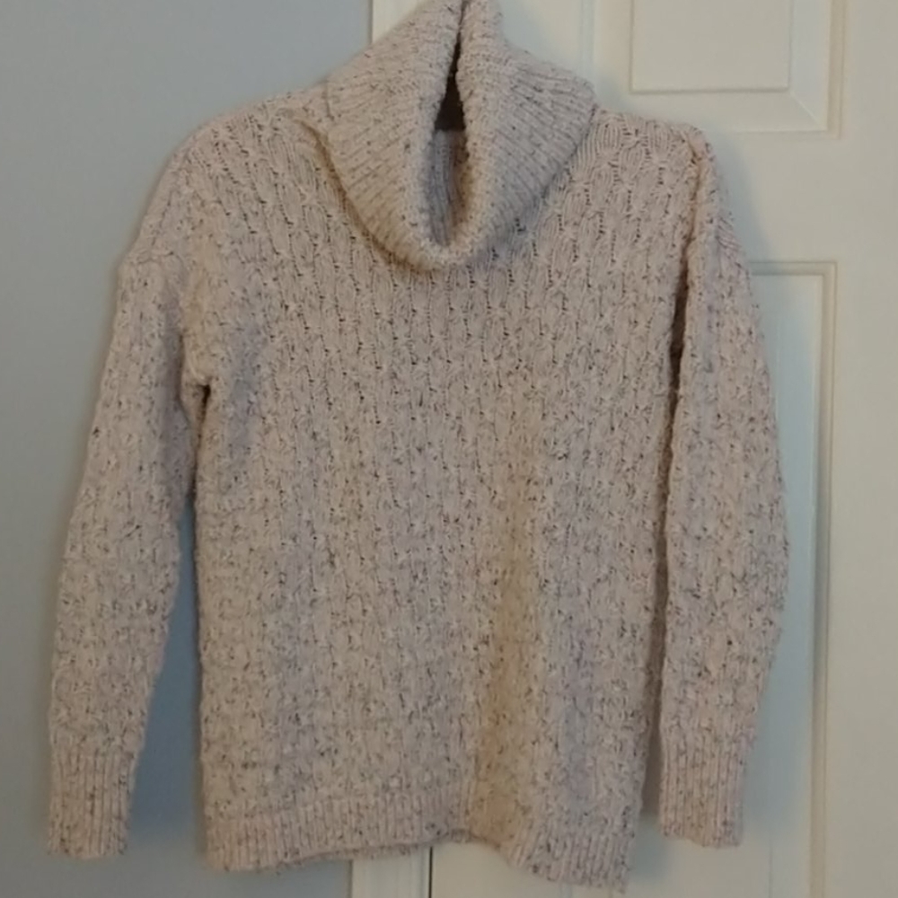 And Taylor white speckled turtleneck